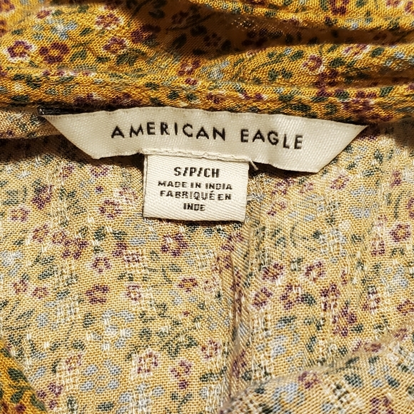 American Eagle Floral V-neck Sleeveless Romper - Picture 3 of 10